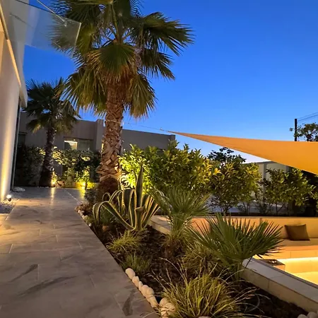 Villa Central Palms Палас Экстерьер фото